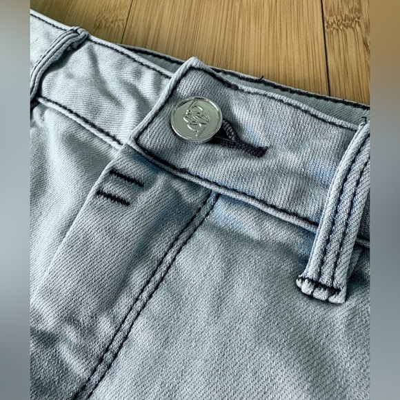 🩵 BEBE Skinny Distressed Jeans 🩵 - Picture 3 of 9